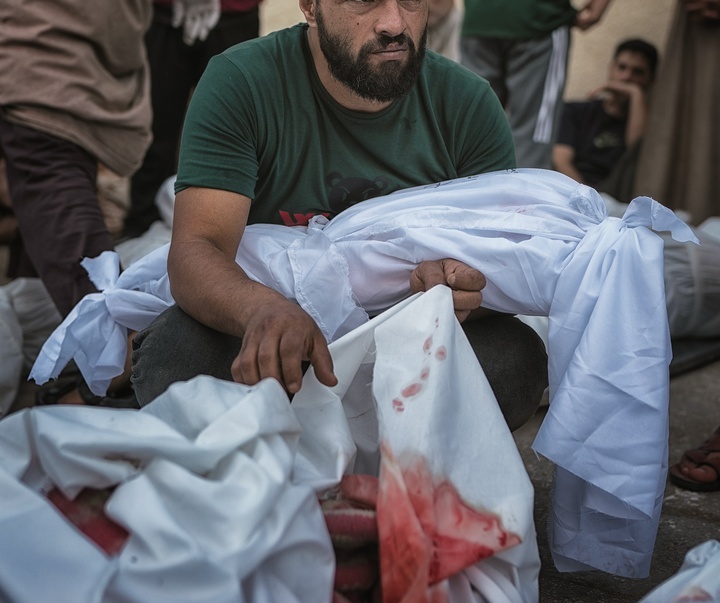 Gallery of Photography by Motaz Azaiza - Palestine