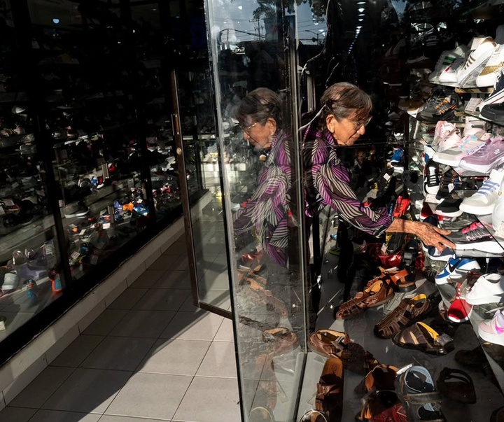 Gallery of Photography by Lu Wenpeng - China