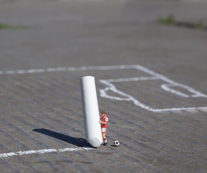 Gallery of Illustration by Slinkachu - England