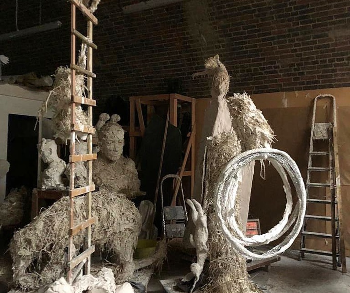 Gallery of Sculpture by Nicola Hicks - UK