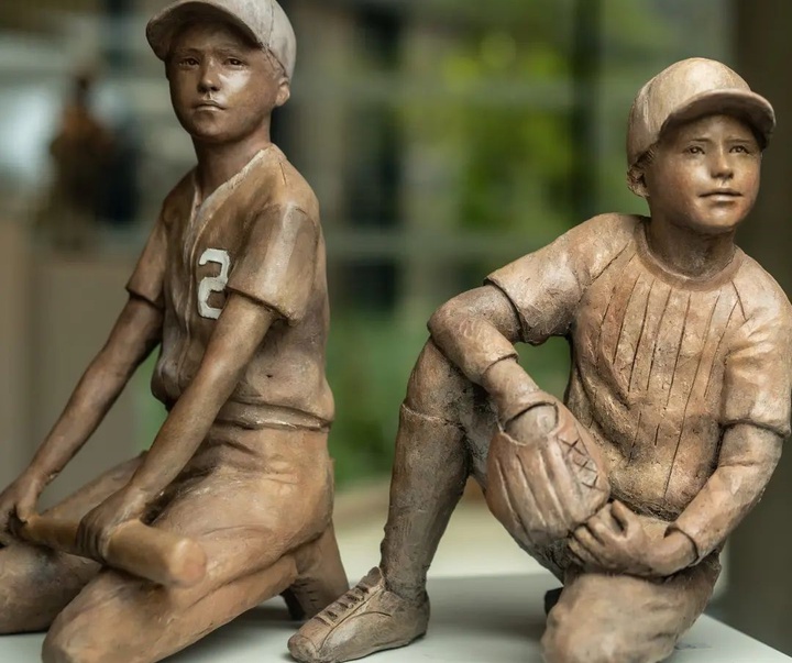 Gallery of Sculpture by Anne Laure Peres - France