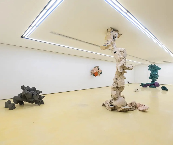 Gallery of Sculpture by ByungHo Lee - South Korea