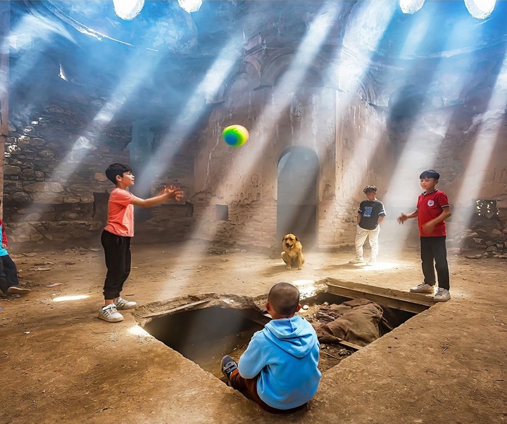 Gallery of Photography by F. Dilek Yurdakul - Turkey