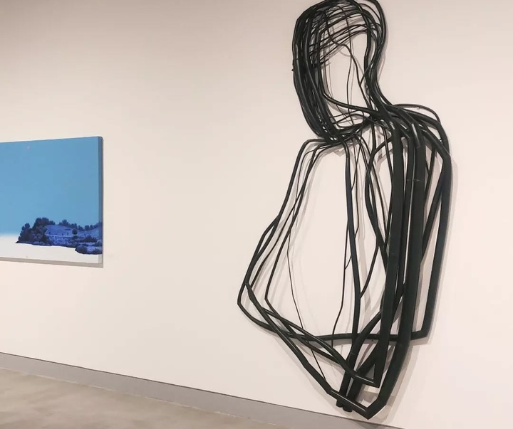 Gallery of Sculpture by Ahnjaehong - South Korea