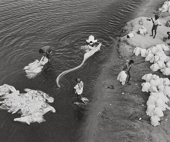 Gallery of Photos by Henri Cartier-Bresson-50s & 60s