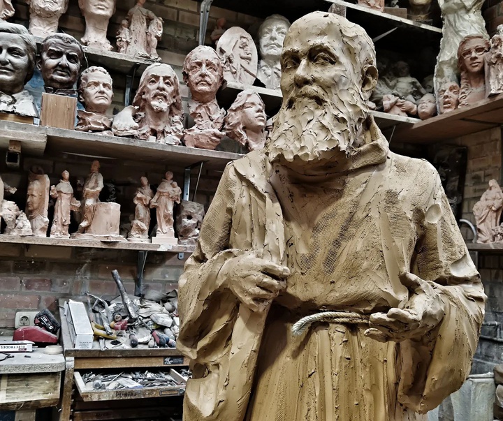 Gallery of Sculpture by Martín Lagares - Spain