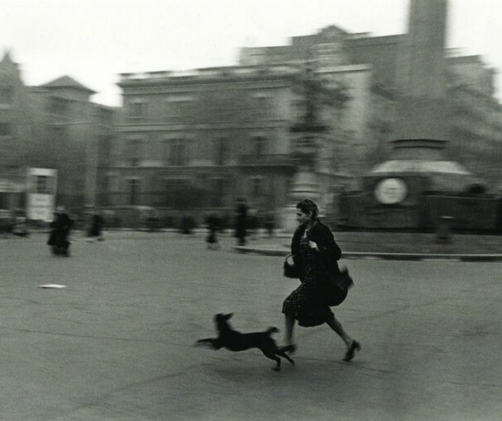 Gallery of World War II photos by Robert Capa-Hungary