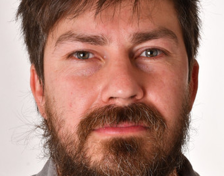 Claudio Acuña J.