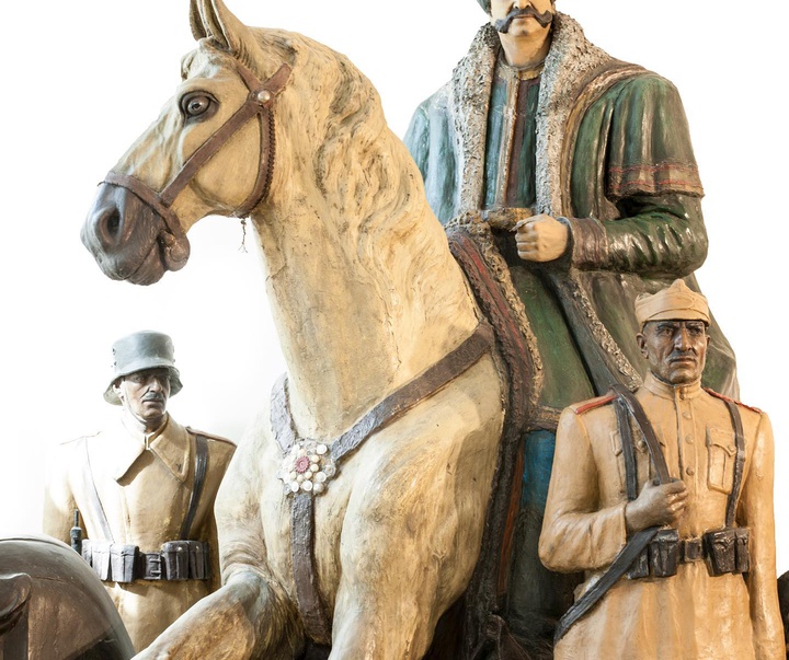 Gallery of Sculpture & Painting by Ali Akbar Sanati- Iran
