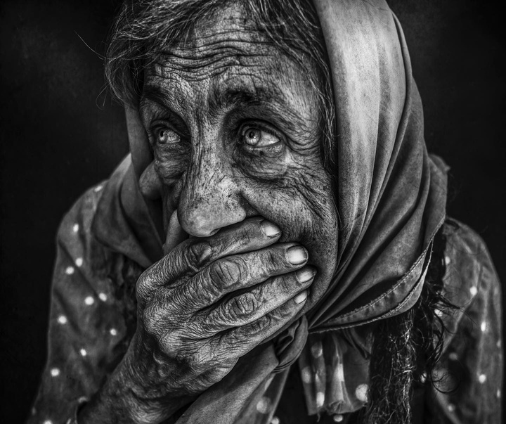 Gallery of photography by Lee Jeffries-USA