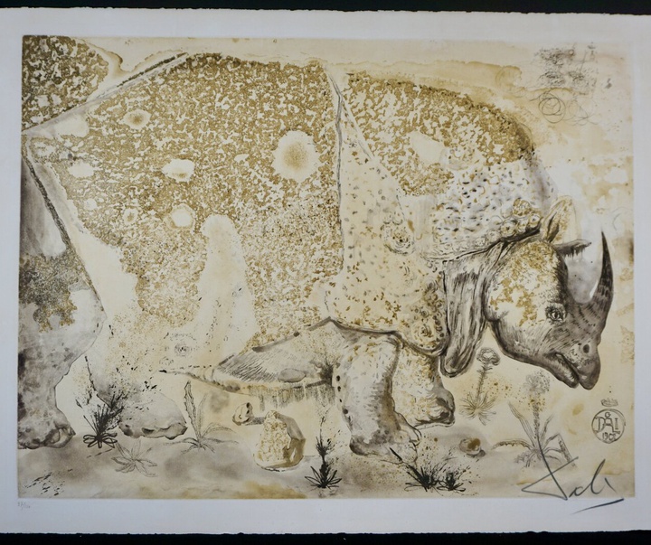 Gallery of Salvador Dali lithographs and metal engravings-Spain
