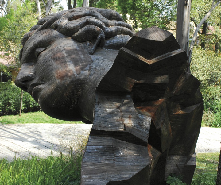 گالری آثار مجسمه و حجم رافائل سان خوان از کوبا