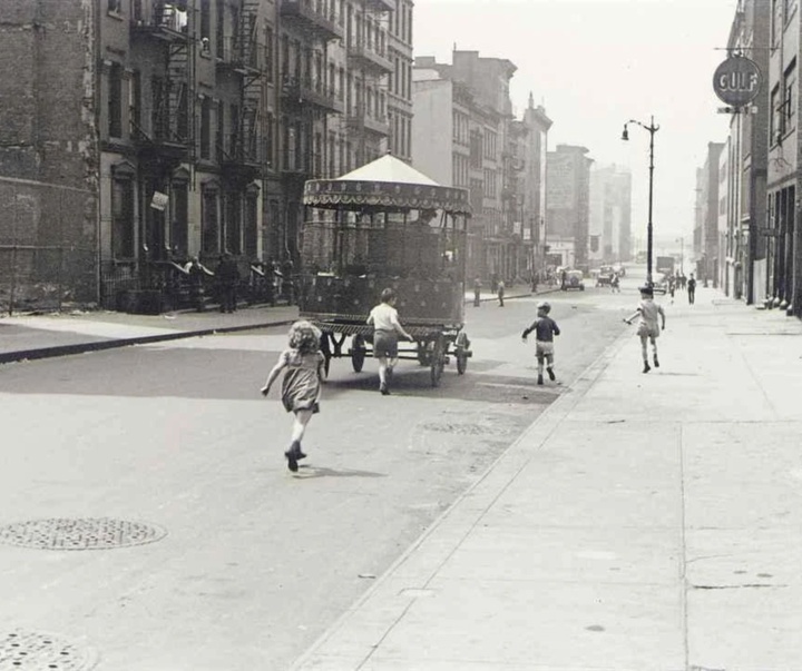 گالری عکس‌های هلن لویت از آمریکا