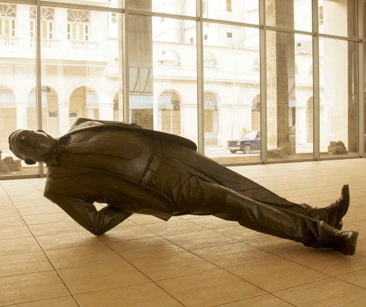 گالری مجسمه‌های گابریل رائول سیسنروس بائز از کوبا