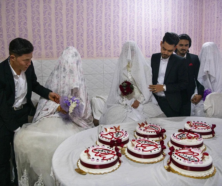 گالری عکس های کیانا حائری از ایران
