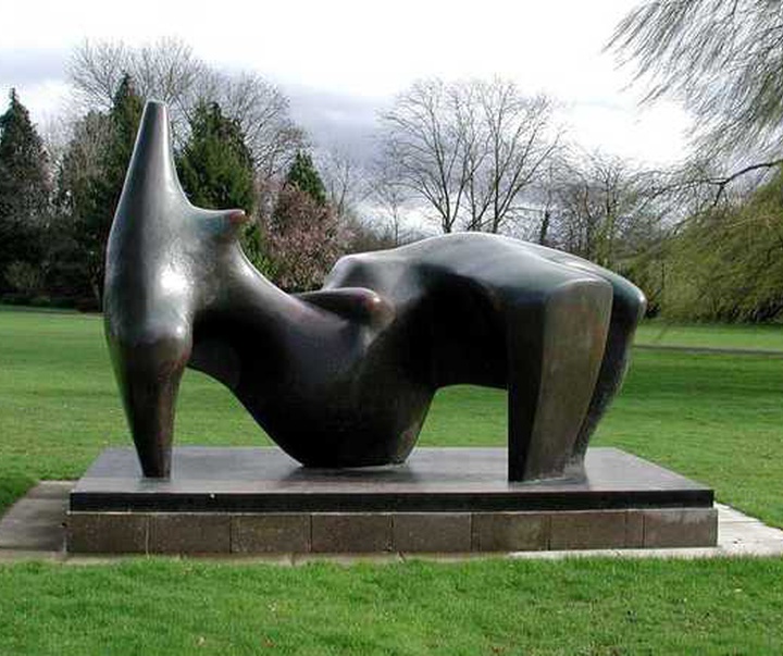 گالری مجسمه‌های هنری مور از انگلستان