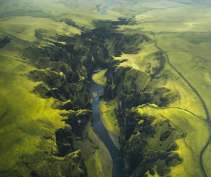 گالری آثار عکاسی کوما سیویک از انگلستان