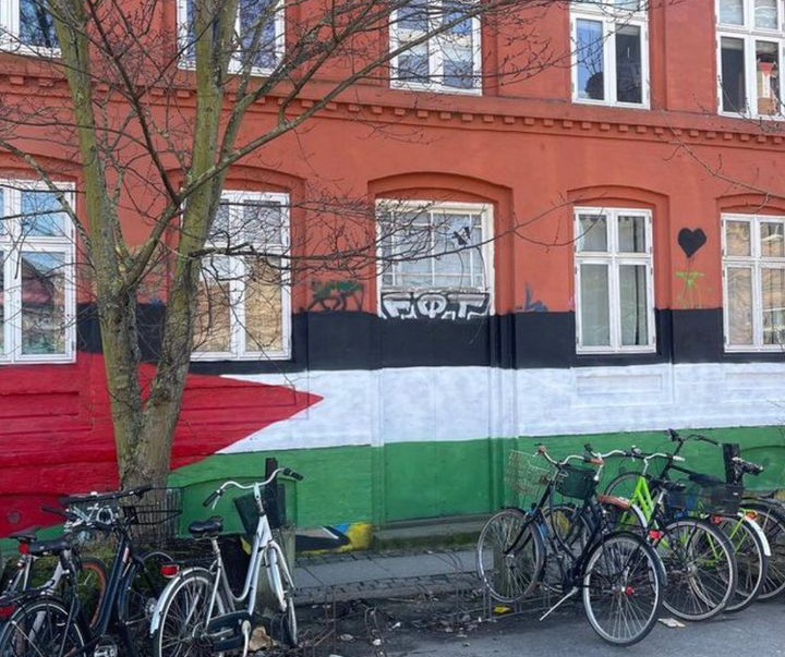 گالری نقاشی‌های خیابانی با موضوع فلسطین