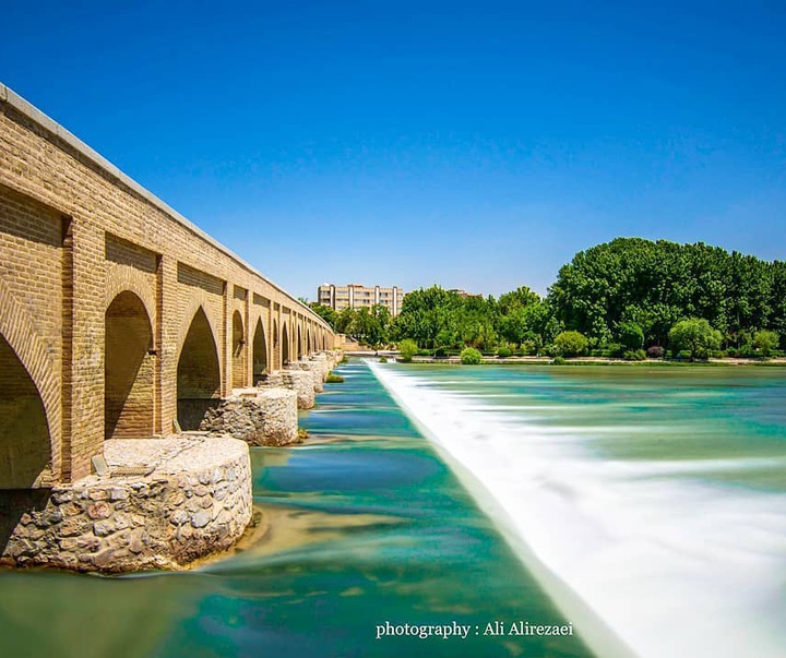 گالری آثار عکاسی علی علیزاده از ایران