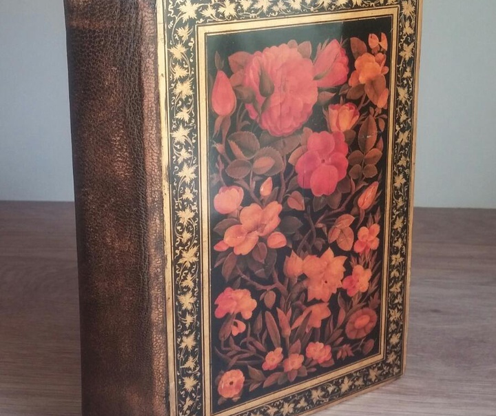 گالری آثار نگارگری و گل و مرغ جواد نقش‌آفرین از ایران