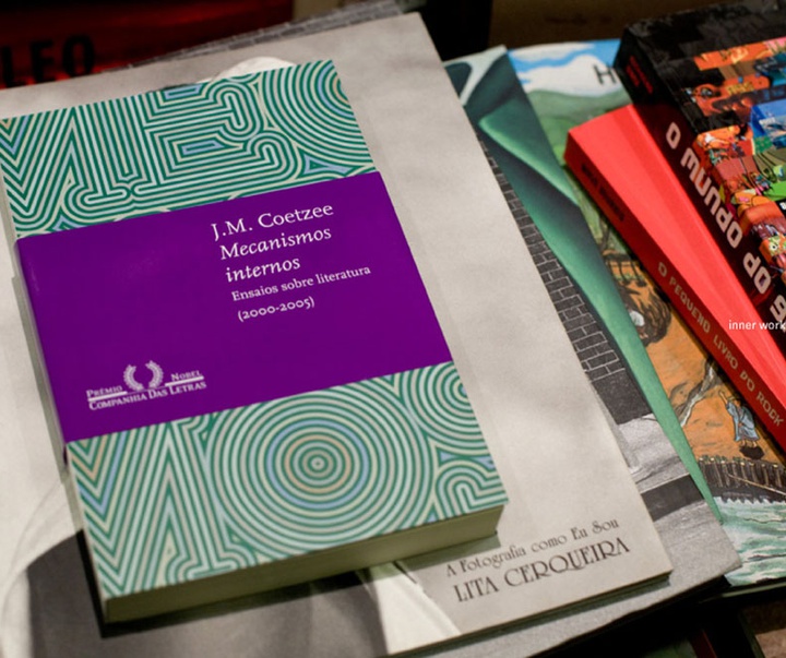 گالری آثار طراحی جلد کتاب تیاگو لاکاز از برزیل