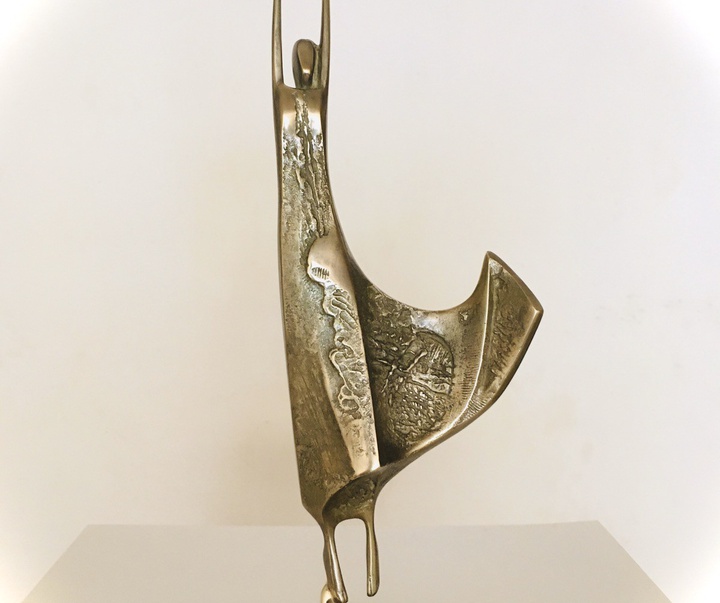 گالری آثار مجسمه و حجم میلکو دوبرو از بلغارستان