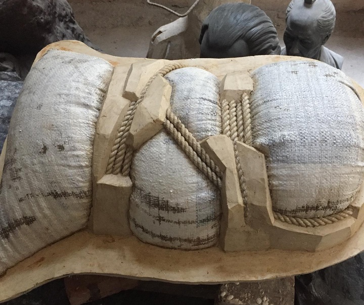 گالری آثار مجسمه و حجم یینیر نونز لوپز از کوبا