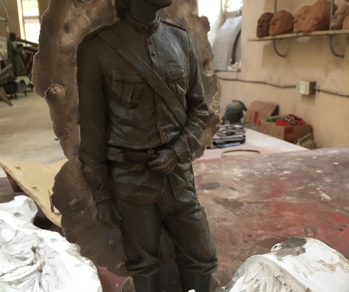 گالری آثار مجسمه و حجم یینیر نونز لوپز از کوبا