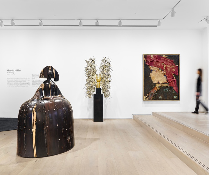 گالری آثار مجسمه و حجم مانوئل والدز از اسپانیا