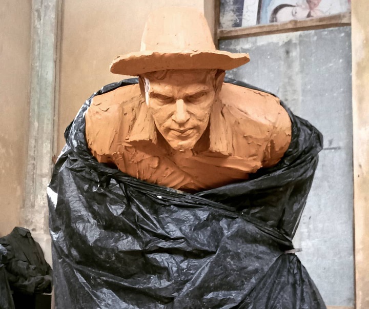 گالری مجسمه‌های گابریل رائول سیسنروس بائز از کوبا