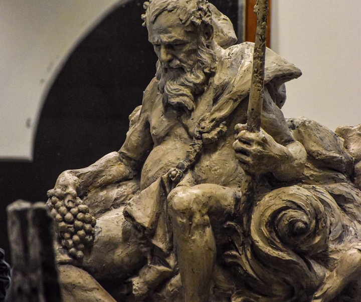 گالری مجسمه‌های کارلوس بناویدز از آرژانتین