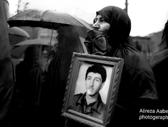 عکس و دل نوشته ای از علیرضا عابدی  درباره مادر شهید