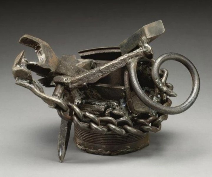 گالری آثار حجم و مجسمه مل ادواردز از آمریکا