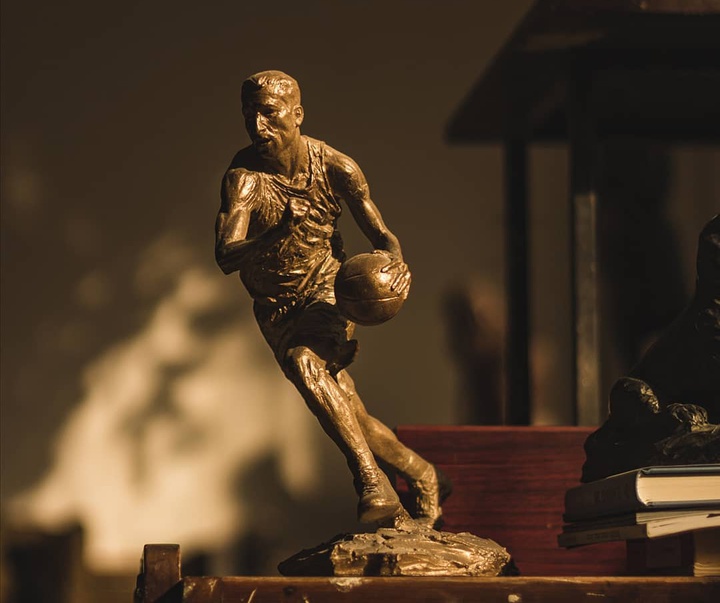 گالری مجسمه‌های کارلوس بناویدز از آرژانتین