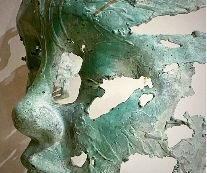 گالری آثار مجسمه های سیمون بیکن از انگلستان