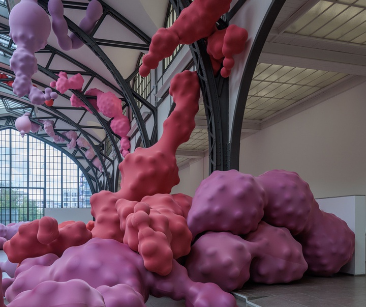 گالری آثر چیدمان و حجم اوا فابرگاس از اسپانیا