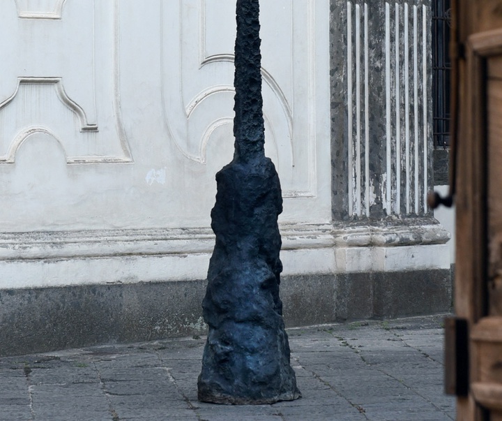 گالری آثار حجم و مجسمه بیژن بصیری از ایران