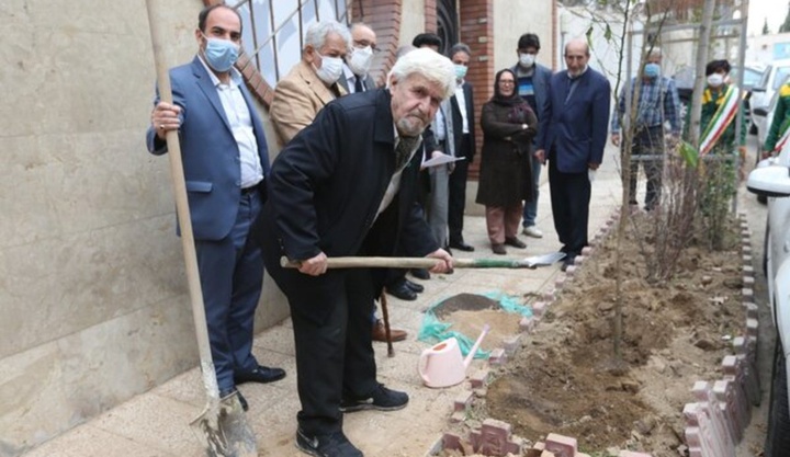 کاشت درخت به یاد هنرمندان درگذشته