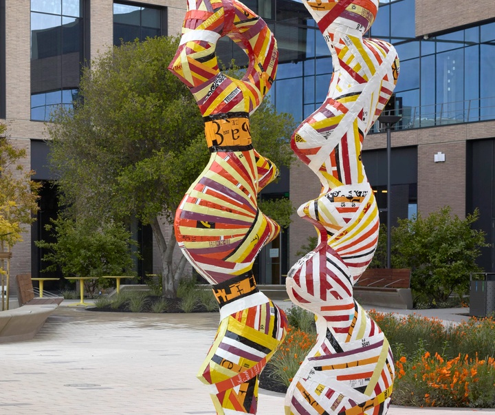 گالری آثار مجسمه و حجم آن وبر از آمریکا