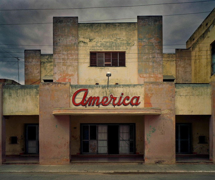 گالری عکس های بری کاوستون از انگلیس