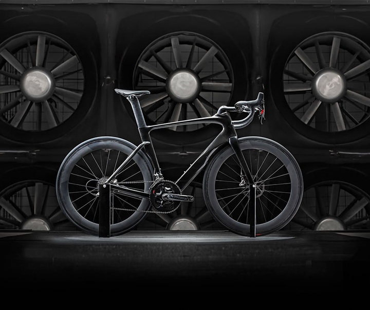 گالری عکس‌های دن اسکوبار از کوبا