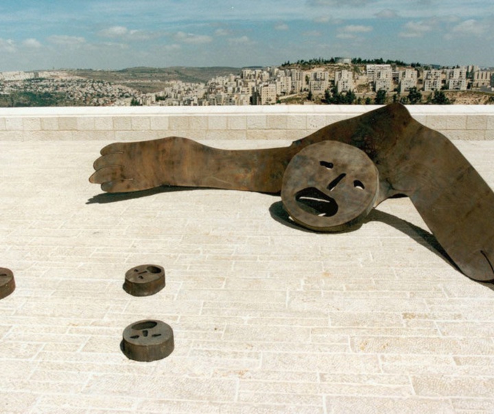 گالری آثار حجم و چیدمان مناشه کادیشمان از فلسطین