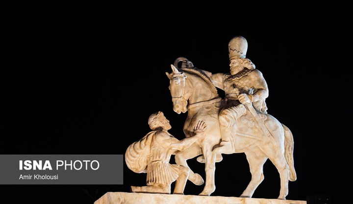 مجسمه پرحاشیه «شکست والرین»؛ از انقلاب تا مهرآباد