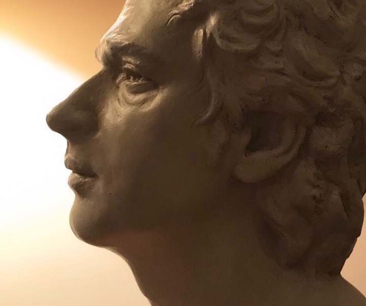 گالری مجسمه‌های کارلوس بناویدز از آرژانتین