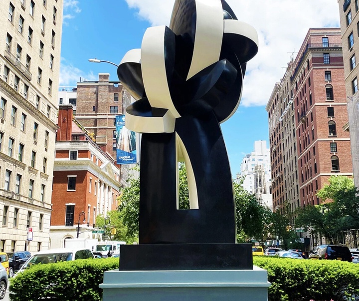 گالری آثار مجسمه و حجم سوفیا واری از یونان