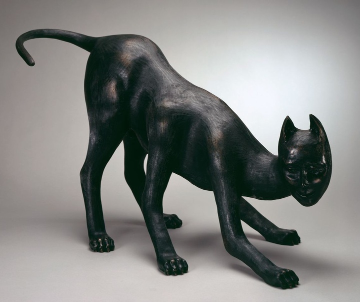 گالری مجسمه‌های لوئیز بورژوا هنرمند فرانسوی آمریکایی