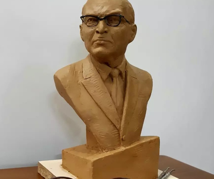 گالری مجسمه های عطا صحرایی از ایران