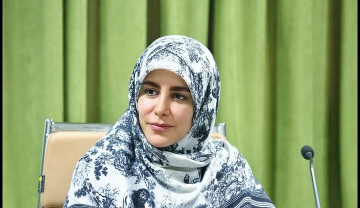 زندگی و هنر در تهران جاری است/ از میزان همبستگی ملی هنرمندان غافلگیر شدیم