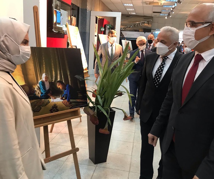 گالری آثار عکس آیگول آوزترک از ترکیه