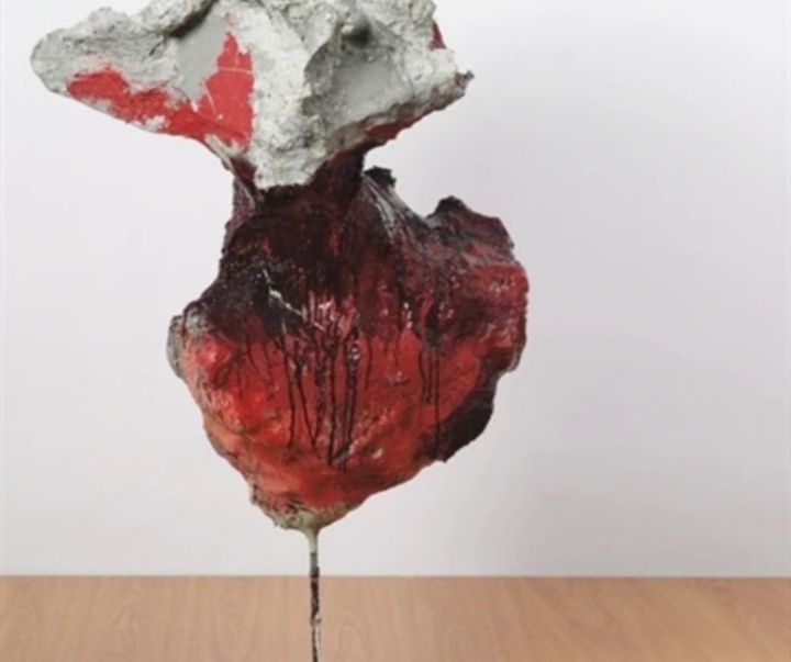 گالری آثار حجم و مجسمه فرانتس وست از اتریش